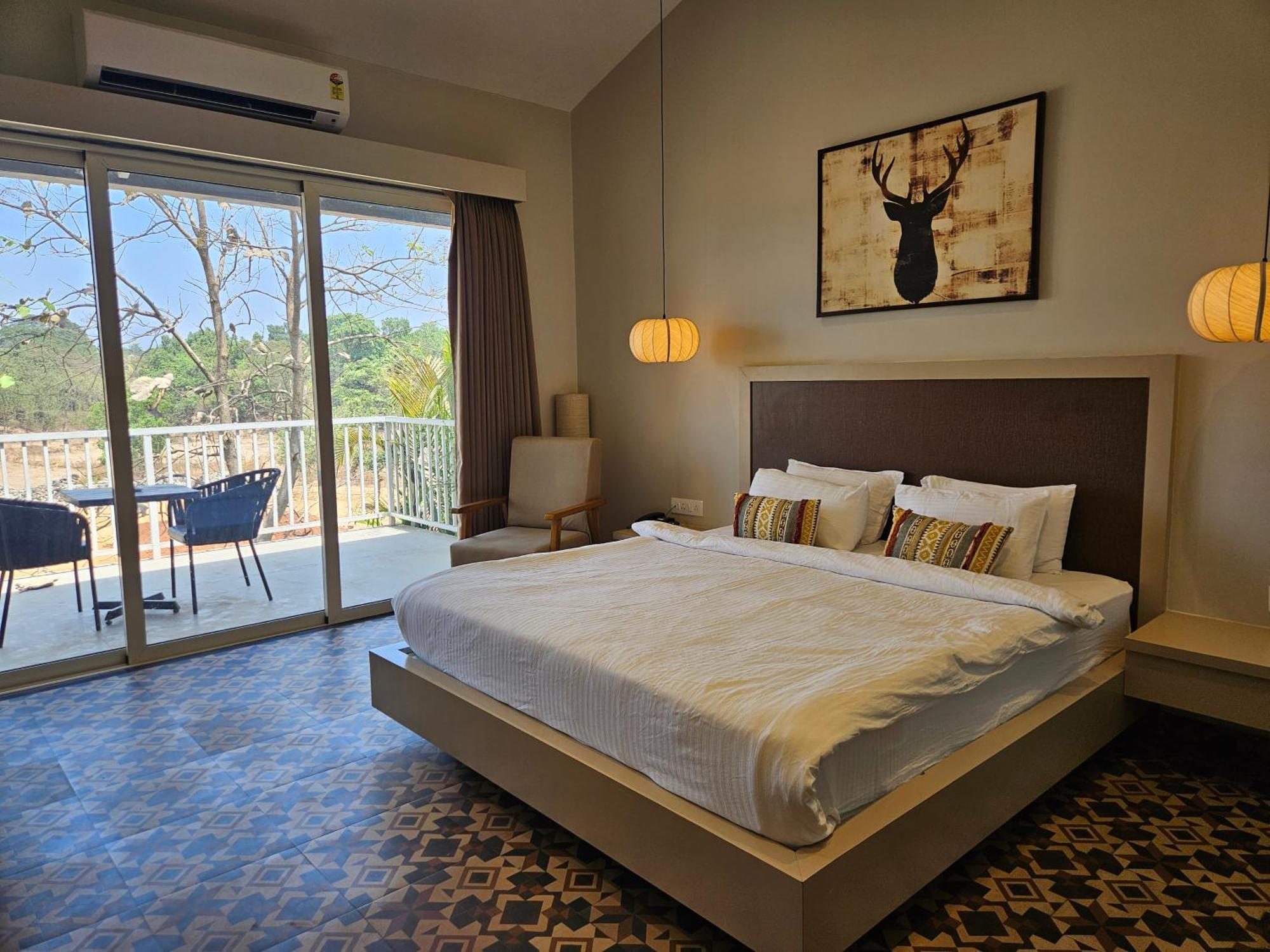 River Estates Luxury Resort & Spa Karjat Extérieur photo