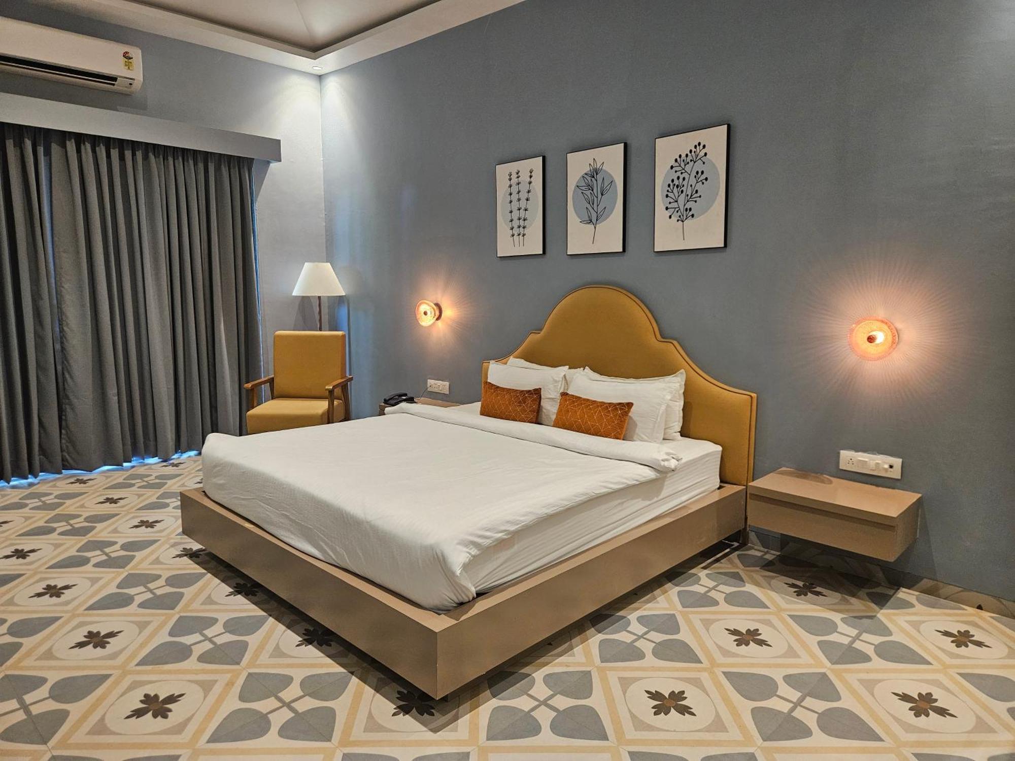 River Estates Luxury Resort & Spa Karjat Extérieur photo